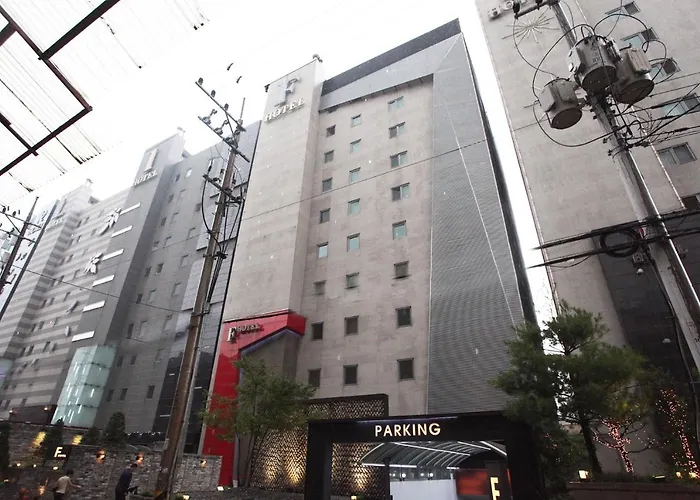 Отель Yeongdeungpo Lifestyle F 3*