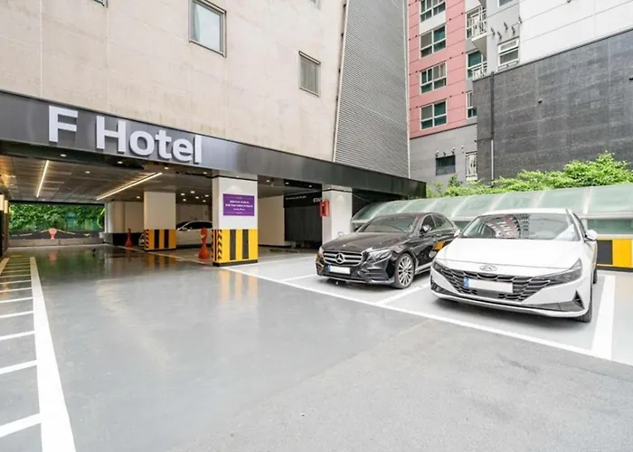 Отель Yeongdeungpo Lifestyle F 3*