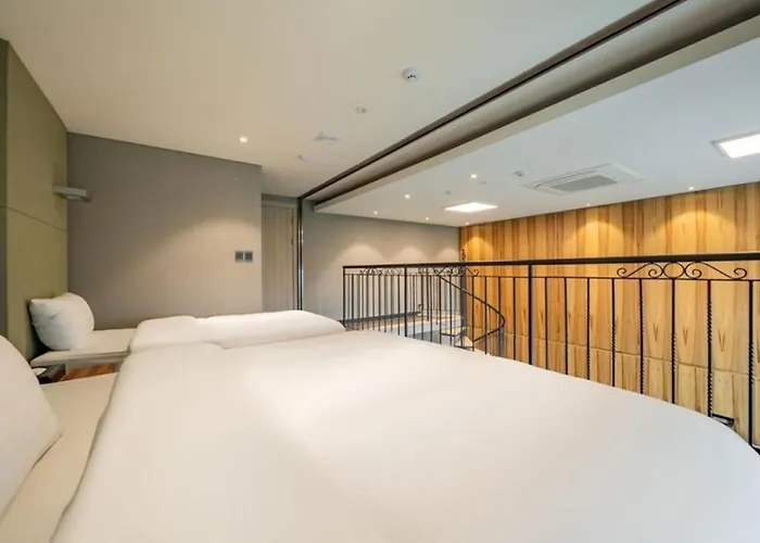 Yeongdeungpo Lifestyle F Отель Сеул