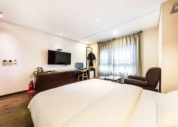 Yeongdeungpo Lifestyle F Отель