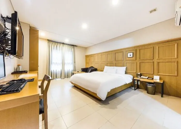 Yeongdeungpo Lifestyle F Отель