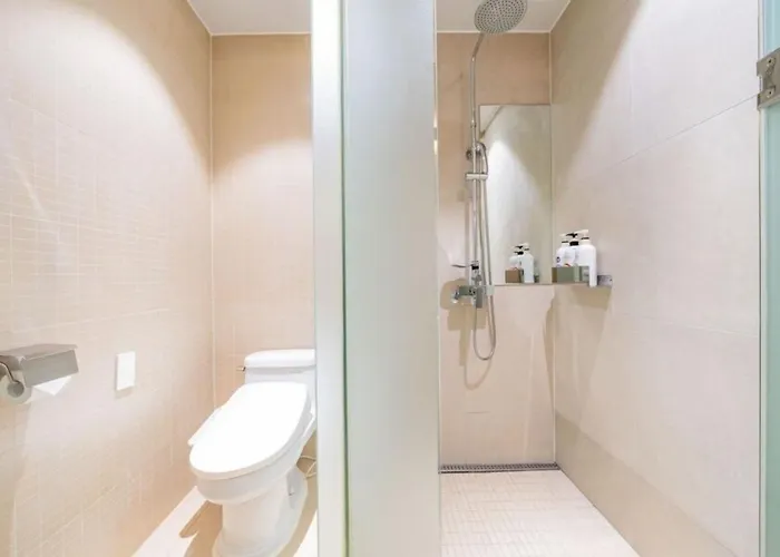 Yeongdeungpo Lifestyle F 3* Сеул
