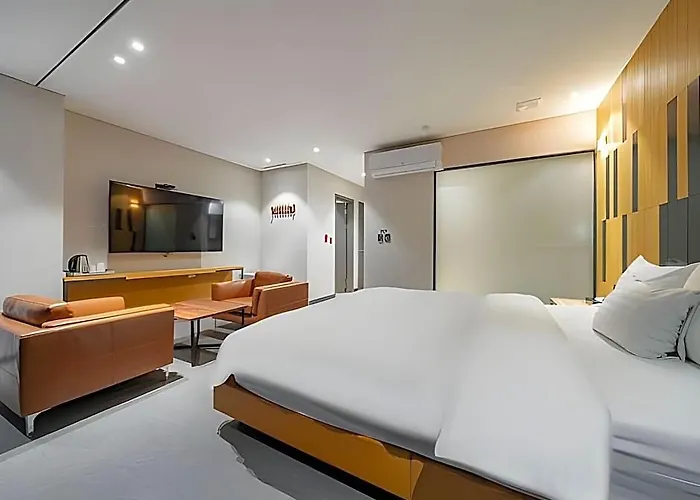 Yeongdeungpo Lifestyle F 3* Сеул