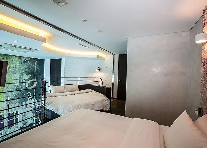 Yeongdeungpo Lifestyle F Otel Seul